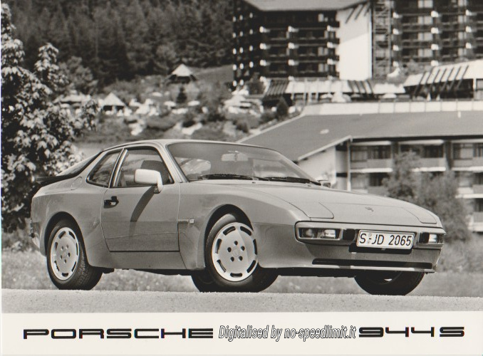 Porsche_944S